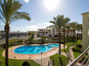 Globe 45 Apartment - Top Location & The Strip Albufeira